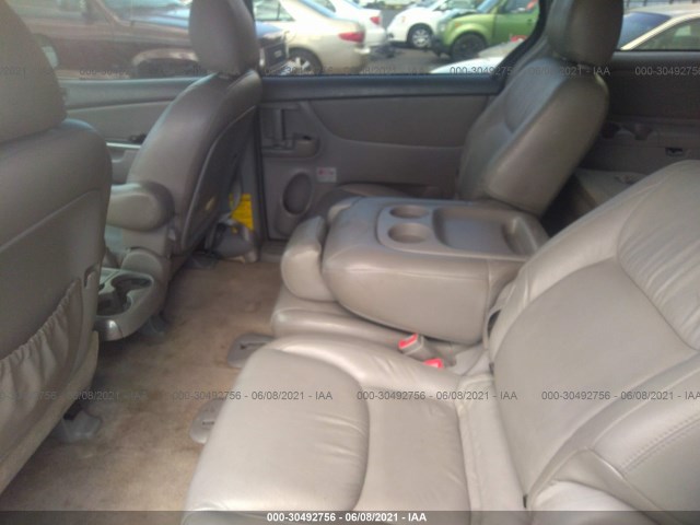 Photo 7 VIN: 5TDKK4CC6AS329669 - TOYOTA SIENNA 