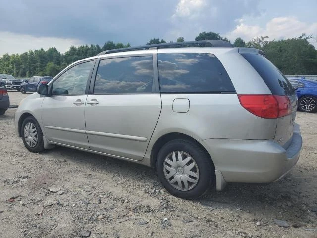 Photo 1 VIN: 5TDKK4CC6AS340185 - TOYOTA SIENNA CE 