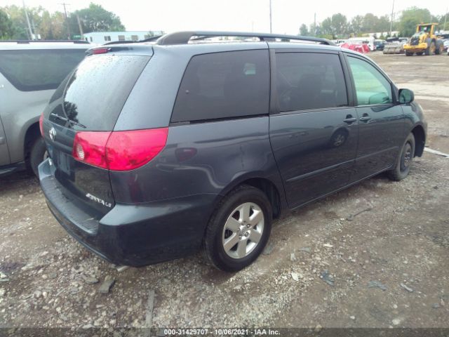 Photo 3 VIN: 5TDKK4CC7AS290414 - TOYOTA SIENNA 