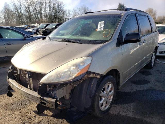 Photo 1 VIN: 5TDKK4CC7AS299209 - TOYOTA SIENNA CE 