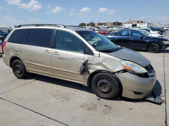 Photo 3 VIN: 5TDKK4CC7AS309317 - TOYOTA SIENNA CE 