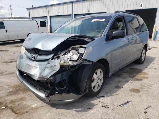 Photo 1 VIN: 5TDKK4CC7AS310418 - TOYOTA SIENNA CE 