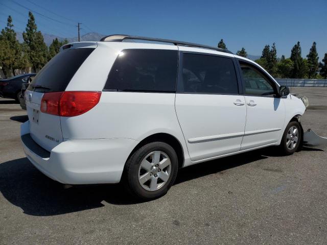 Photo 2 VIN: 5TDKK4CC7AS312833 - TOYOTA SIENNA CE 