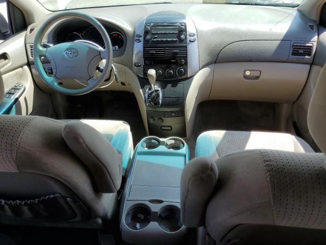 Photo 7 VIN: 5TDKK4CC7AS312833 - TOYOTA SIENNA CE 