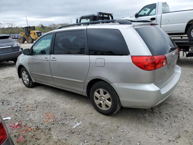 Photo 1 VIN: 5TDKK4CC7AS314100 - TOYOTA SIENNA CE 