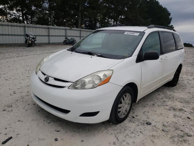 Photo 1 VIN: 5TDKK4CC7AS318812 - TOYOTA SIENNA CE 