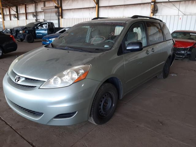 Photo 1 VIN: 5TDKK4CC7AS326246 - TOYOTA SIENNA CE 