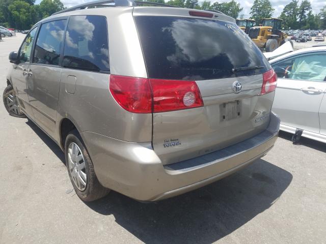 Photo 2 VIN: 5TDKK4CC7AS332225 - TOYOTA SIENNA CE 