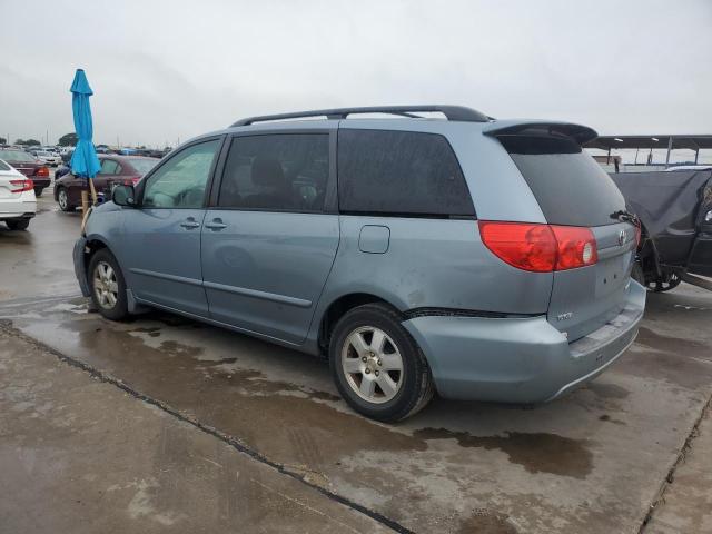 Photo 1 VIN: 5TDKK4CC7AS335299 - TOYOTA SIENNA CE 