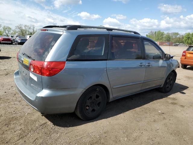 Photo 2 VIN: 5TDKK4CC8AS294911 - TOYOTA SIENNA CE 