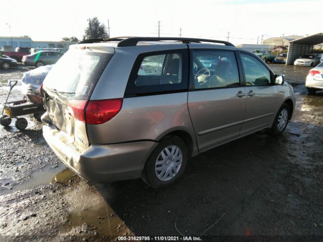 Photo 3 VIN: 5TDKK4CC8AS310721 - TOYOTA SIENNA 