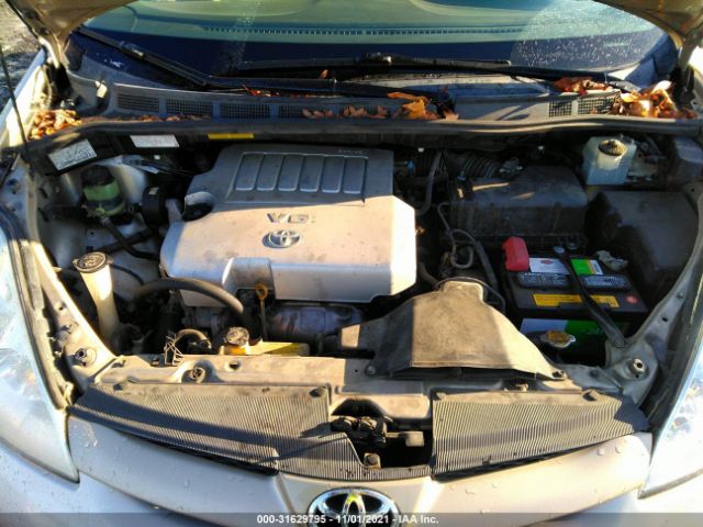 Photo 9 VIN: 5TDKK4CC8AS310721 - TOYOTA SIENNA 