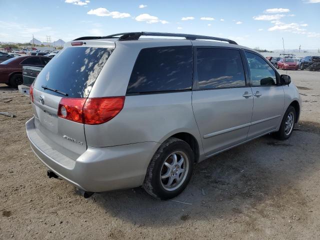 Photo 2 VIN: 5TDKK4CC8AS319449 - TOYOTA SIENNA CE 