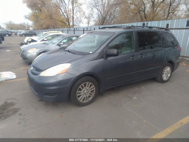 Photo 1 VIN: 5TDKK4CC8AS322626 - TOYOTA SIENNA 