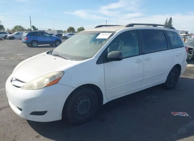 Photo 1 VIN: 5TDKK4CC8AS325770 - TOYOTA SIENNA 