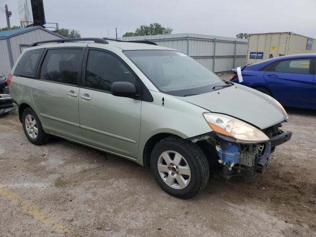 Photo 3 VIN: 5TDKK4CC8AS333447 - TOYOTA SIENNA CE 