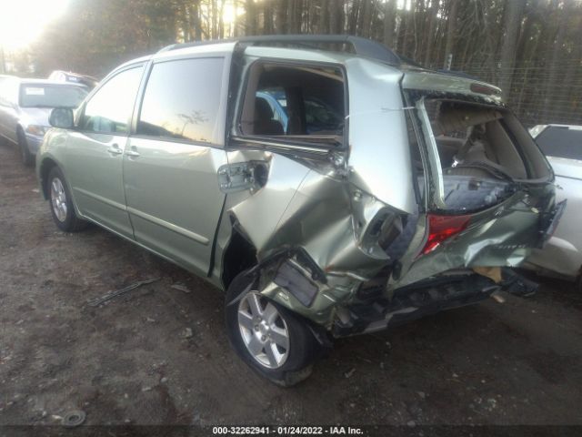 Photo 2 VIN: 5TDKK4CC8AS333786 - TOYOTA SIENNA 