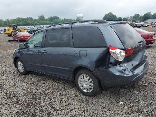 Photo 1 VIN: 5TDKK4CC8AS343301 - TOYOTA SIENNA CE 