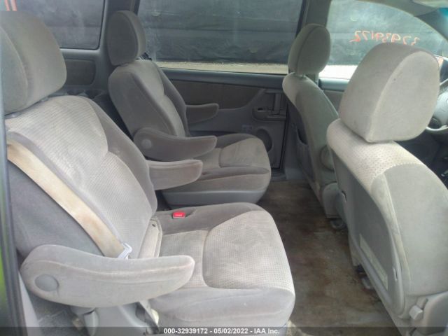 Photo 7 VIN: 5TDKK4CC9AS314616 - TOYOTA SIENNA 