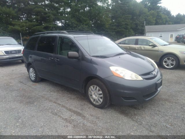 Photo 0 VIN: 5TDKK4CC9AS320710 - TOYOTA SIENNA 