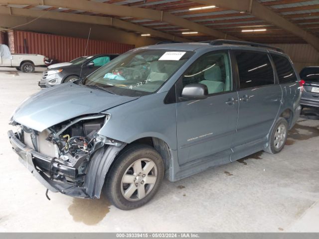 Photo 1 VIN: 5TDKK4CC9AS332467 - TOYOTA SIENNA 