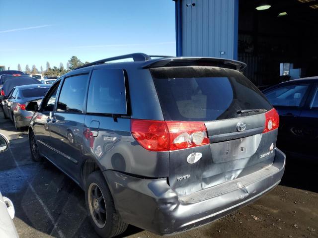 Photo 1 VIN: 5TDKK4CCXAS297535 - TOYOTA SIENNA CE 