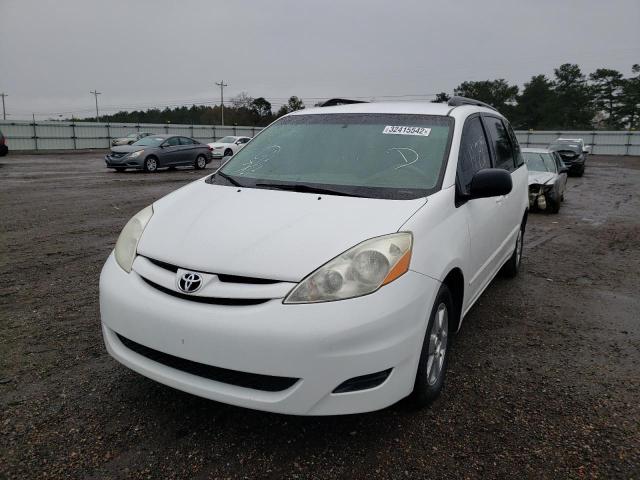 Photo 1 VIN: 5TDKK4CCXAS299060 - TOYOTA SIENNA CE 