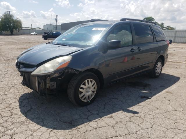 Photo 1 VIN: 5TDKK4CCXAS310087 - TOYOTA SIENNA CE 