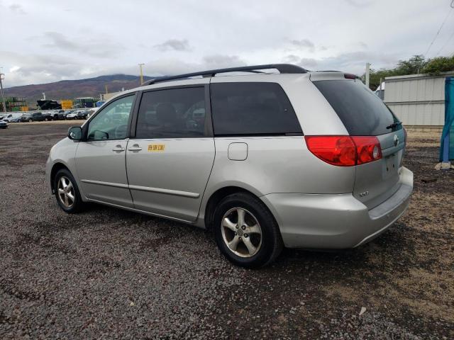 Photo 1 VIN: 5TDKK4CCXAS310929 - TOYOTA SIENNA CE 