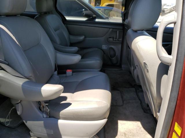 Photo 9 VIN: 5TDKK4CCXAS310994 - TOYOTA SIENNA CE 