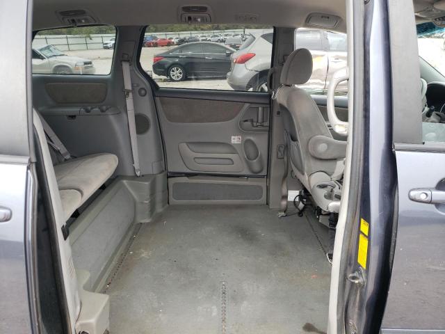 Photo 5 VIN: 5TDKK4CCXAS312387 - TOYOTA SIENNA CE 