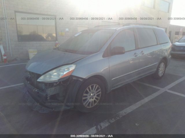 Photo 1 VIN: 5TDKK4CCXAS318772 - TOYOTA SIENNA 