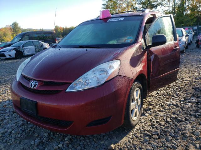 Photo 1 VIN: 5TDKK4CCXAS325401 - TOYOTA SIENNA CE 