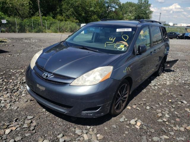 Photo 1 VIN: 5TDKK4CCXAS326192 - TOYOTA SIENNA CE 