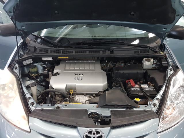 Photo 6 VIN: 5TDKK4CCXAS328945 - TOYOTA SIENNA CE 