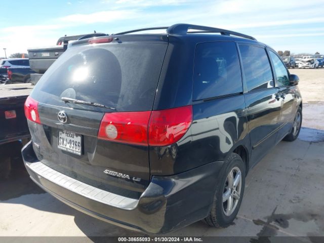 Photo 3 VIN: 5TDKK4CCXAS331697 - TOYOTA SIENNA 