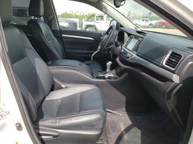 Photo 4 VIN: 5TDKKRFH0ES025361 - TOYOTA HIGHLANDER 