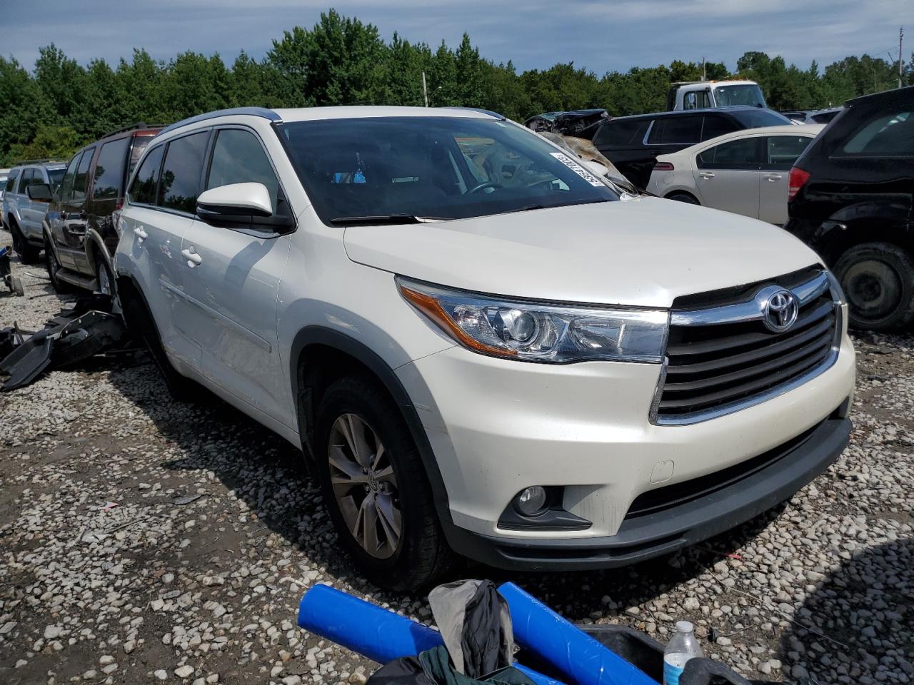 Photo 3 VIN: 5TDKKRFH0FS059950 - TOYOTA HIGHLANDER 