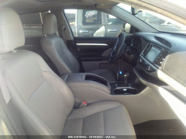 Photo 4 VIN: 5TDKKRFH0GS144286 - TOYOTA HIGHLANDER 