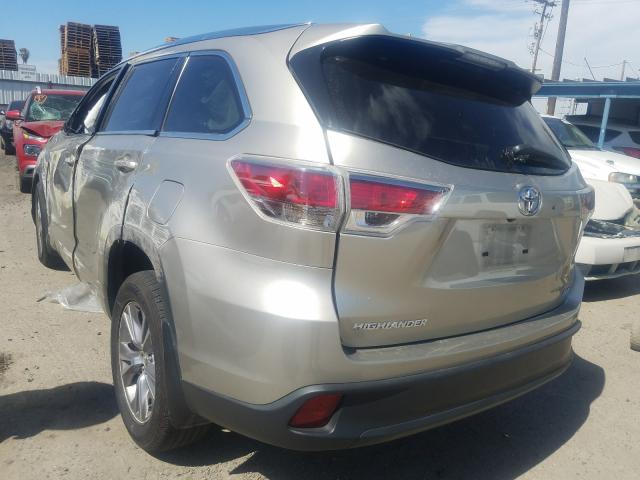 Photo 2 VIN: 5TDKKRFH1FS110131 - TOYOTA HIGHLANDER 