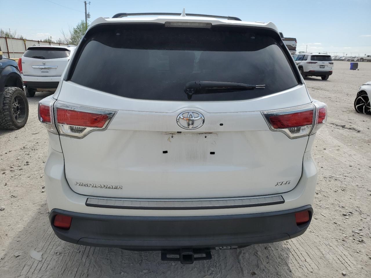 Photo 5 VIN: 5TDKKRFH1GS171934 - TOYOTA HIGHLANDER 