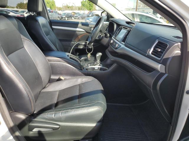 Photo 4 VIN: 5TDKKRFH2FS067550 - TOYOTA HIGHLANDER 