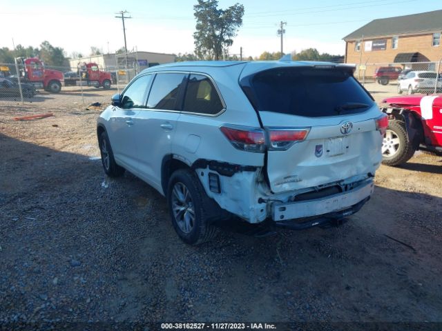 Photo 2 VIN: 5TDKKRFH2FS078791 - TOYOTA HIGHLANDER 