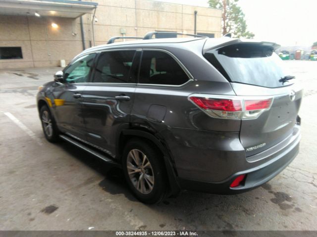 Photo 2 VIN: 5TDKKRFH2FS104399 - TOYOTA HIGHLANDER 