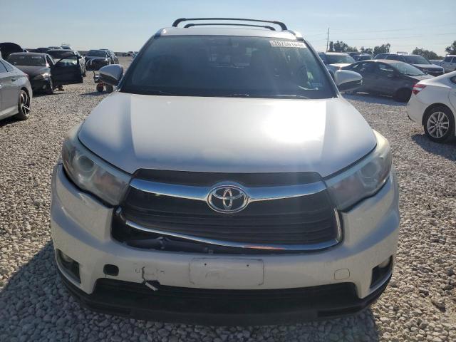 Photo 4 VIN: 5TDKKRFH2FS109957 - TOYOTA HIGHLANDER 