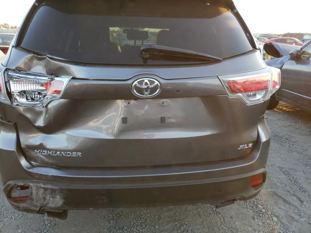 Photo 8 VIN: 5TDKKRFH2GS158903 - TOYOTA HIGHLANDER 