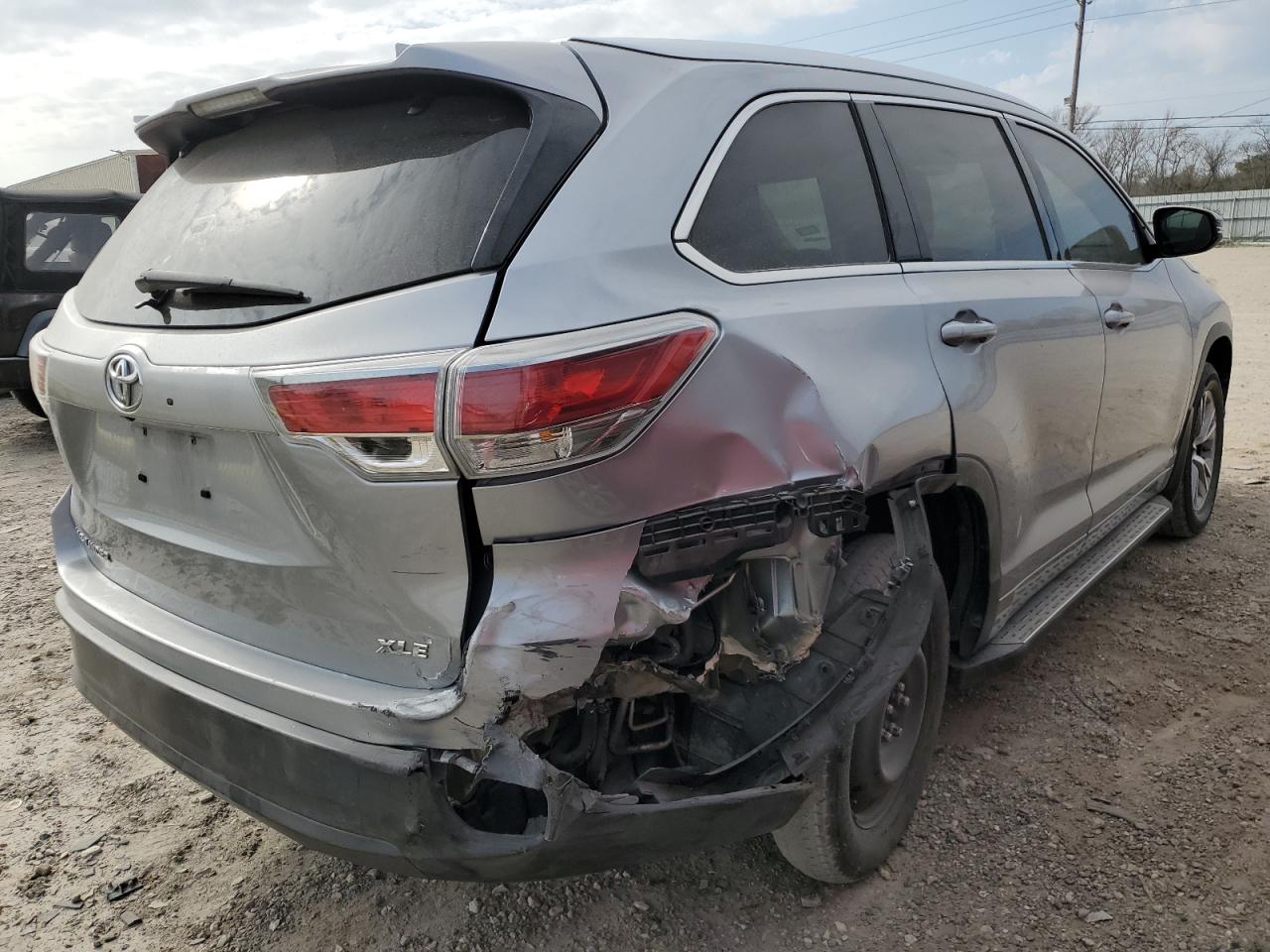 Photo 2 VIN: 5TDKKRFH3ES020655 - TOYOTA HIGHLANDER 