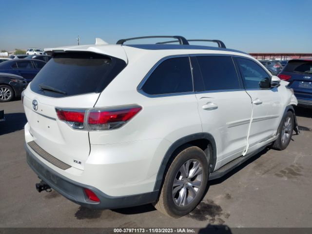 Photo 3 VIN: 5TDKKRFH3FS114634 - TOYOTA HIGHLANDER 