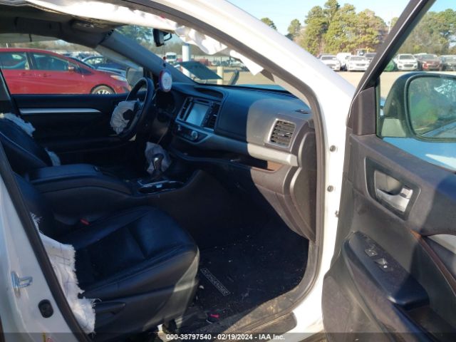 Photo 4 VIN: 5TDKKRFH3GS166623 - TOYOTA HIGHLANDER 