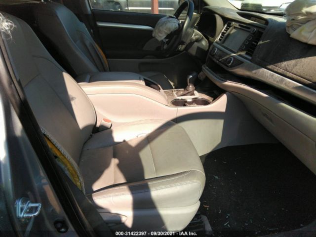 Photo 4 VIN: 5TDKKRFH5GS180037 - TOYOTA HIGHLANDER 